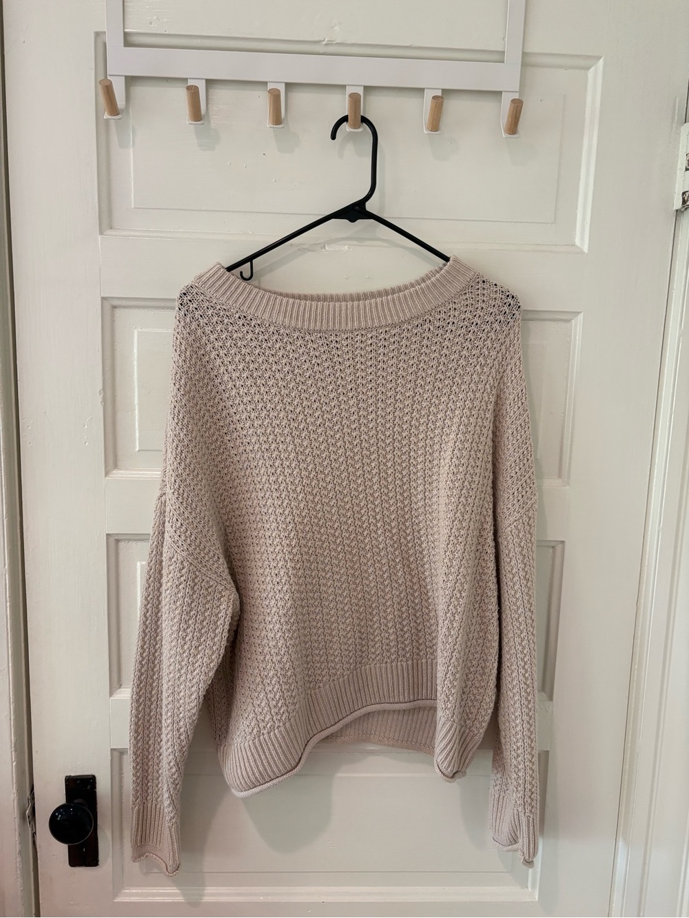 Universal Thread Women's Knit Scoop Neck Sweater - Light Beige